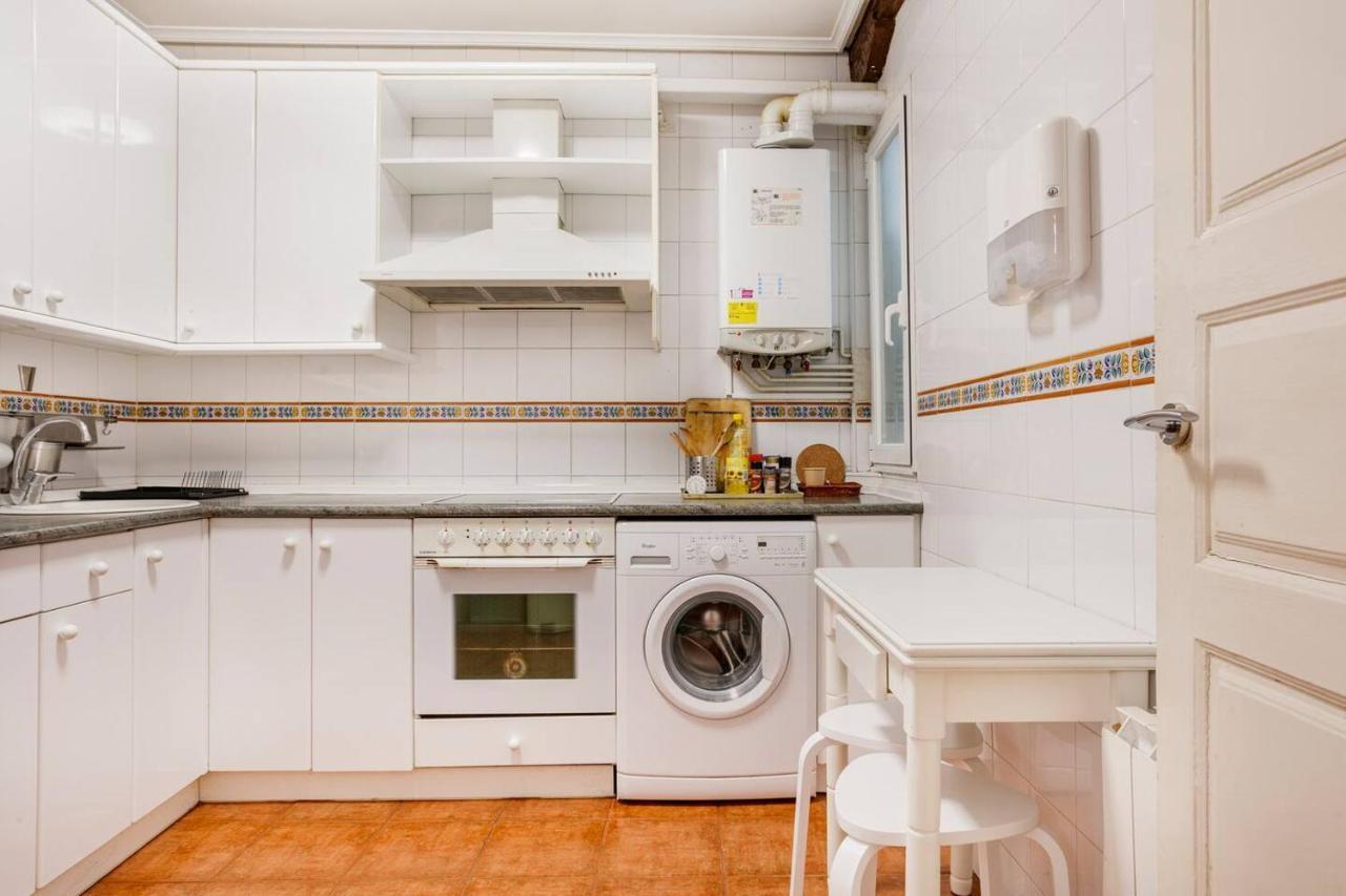 Plaza Nueva Habitaciones Bilbao Ngoại thất bức ảnh